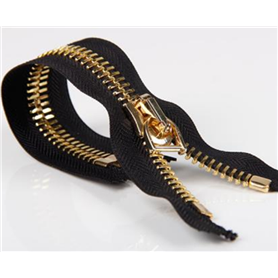 Metal zipper